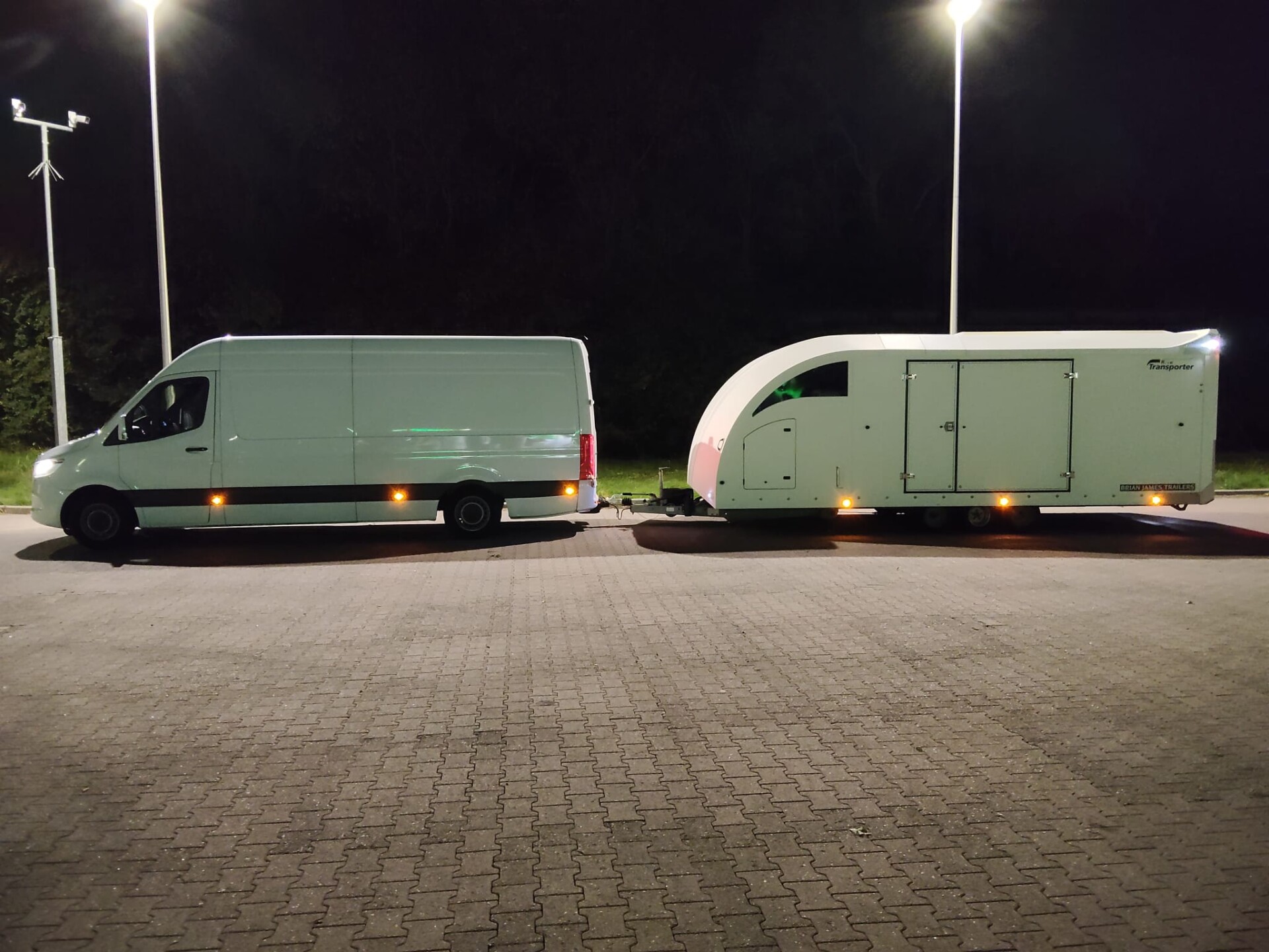 WhatsApp Image 2025-11-12 at 12.08.41 (1)